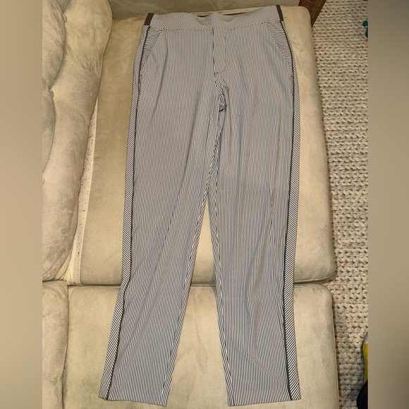 Athleta Brooklyn textured ankle pant city stripe coast gray. Size 6. - Picture 7 of 14